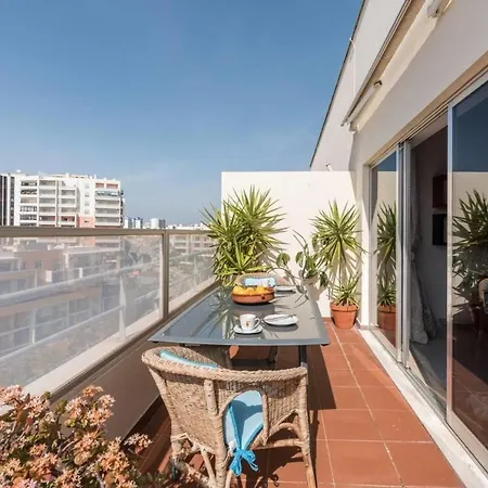 דירה Beautiful 1 Bedroom With Stunning View פורטימאו