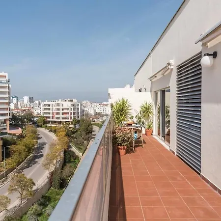 Beautiful 1 Bedroom With Stunning View * פורטימאו