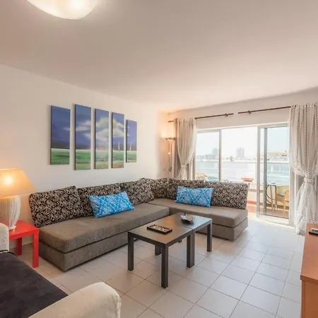 Beautiful 1 Bedroom With Stunning View פורטימאו