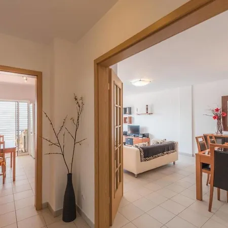 Διαμέρισμα Beautiful 1 Bedroom With Stunning View *